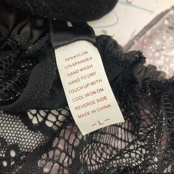 Frederick’s of Hollywood The Premier Panty Collection Black Skirted Thong - Picture 10 of 12